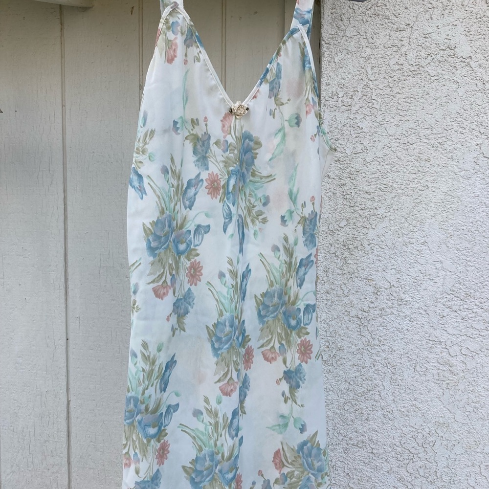 Floral nightgown